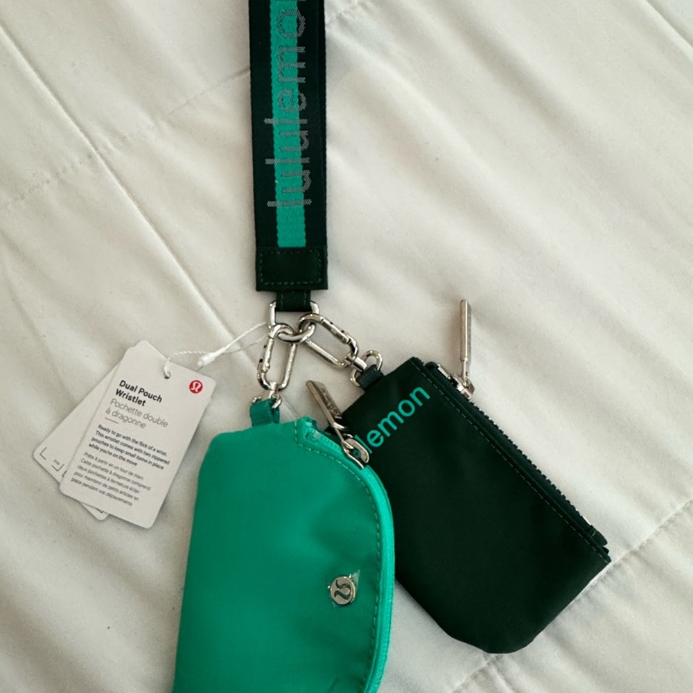 Lululemon Athletica Green and Black Wristlet Set